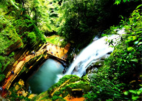 易景通景區(qū)票務(wù)系統(tǒng)和碧峰峽景區(qū)（5A）達成合作協(xié)議